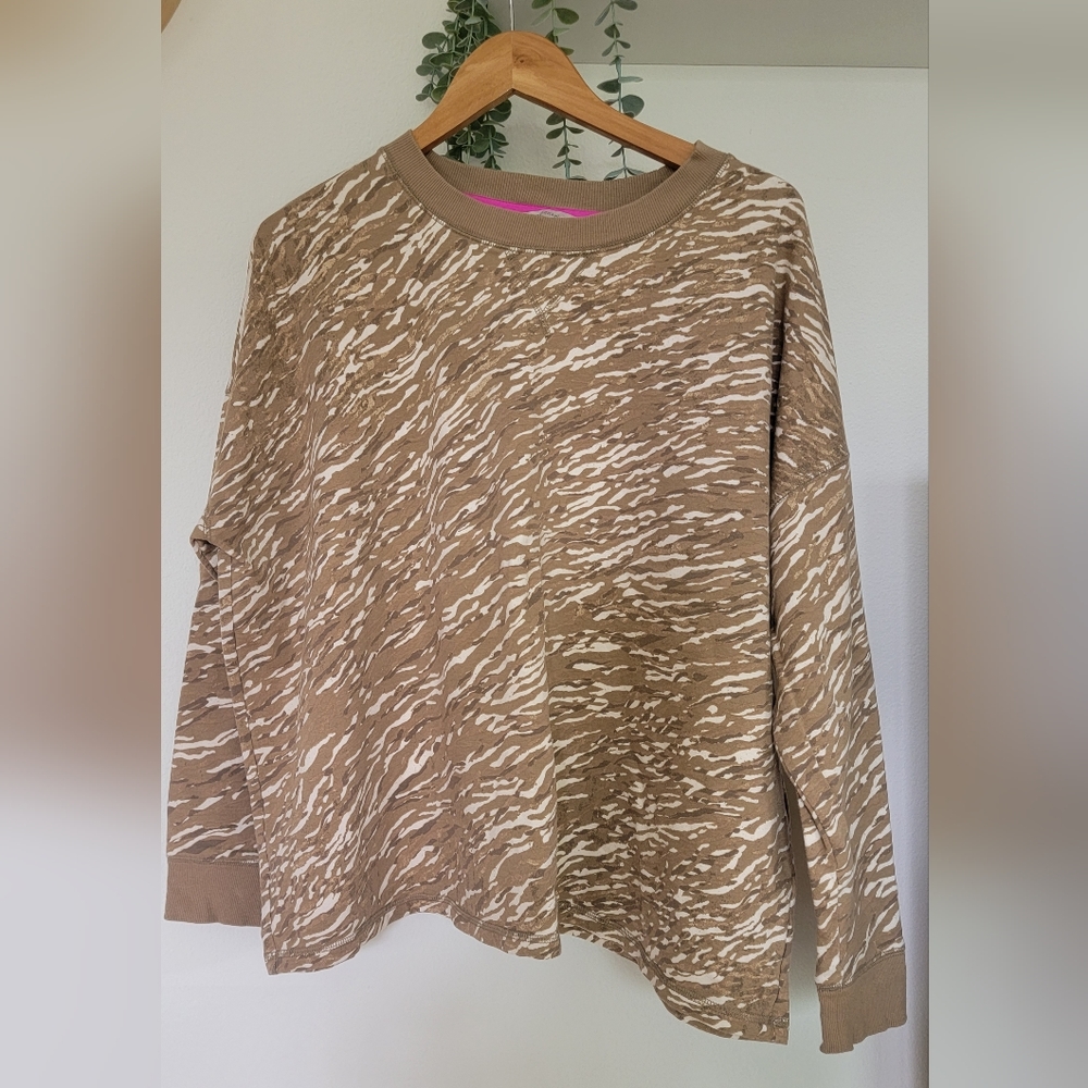 Isaac Mizrahi women's crew neck